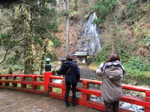 須賀の滝（羽黒山神社）
